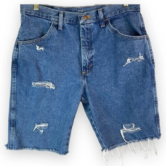 RUSTLER Upcycled Cutoff Jean Shorts Blue Mid Wash Denim Distressed Size 34 - Picture 2 of 10